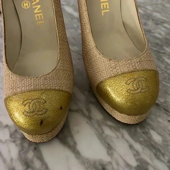 Authentic Chanel , Heels Size 5. Used , Scuffs Shown in Photo - Picture 2 of 4